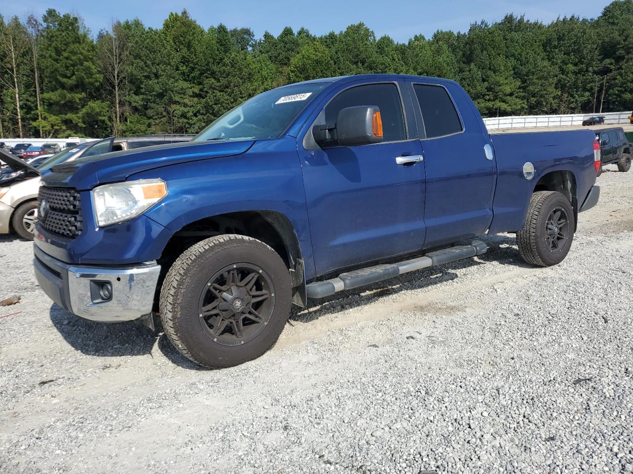 TOYOTA TUNDRA DOUBLE CAB SR