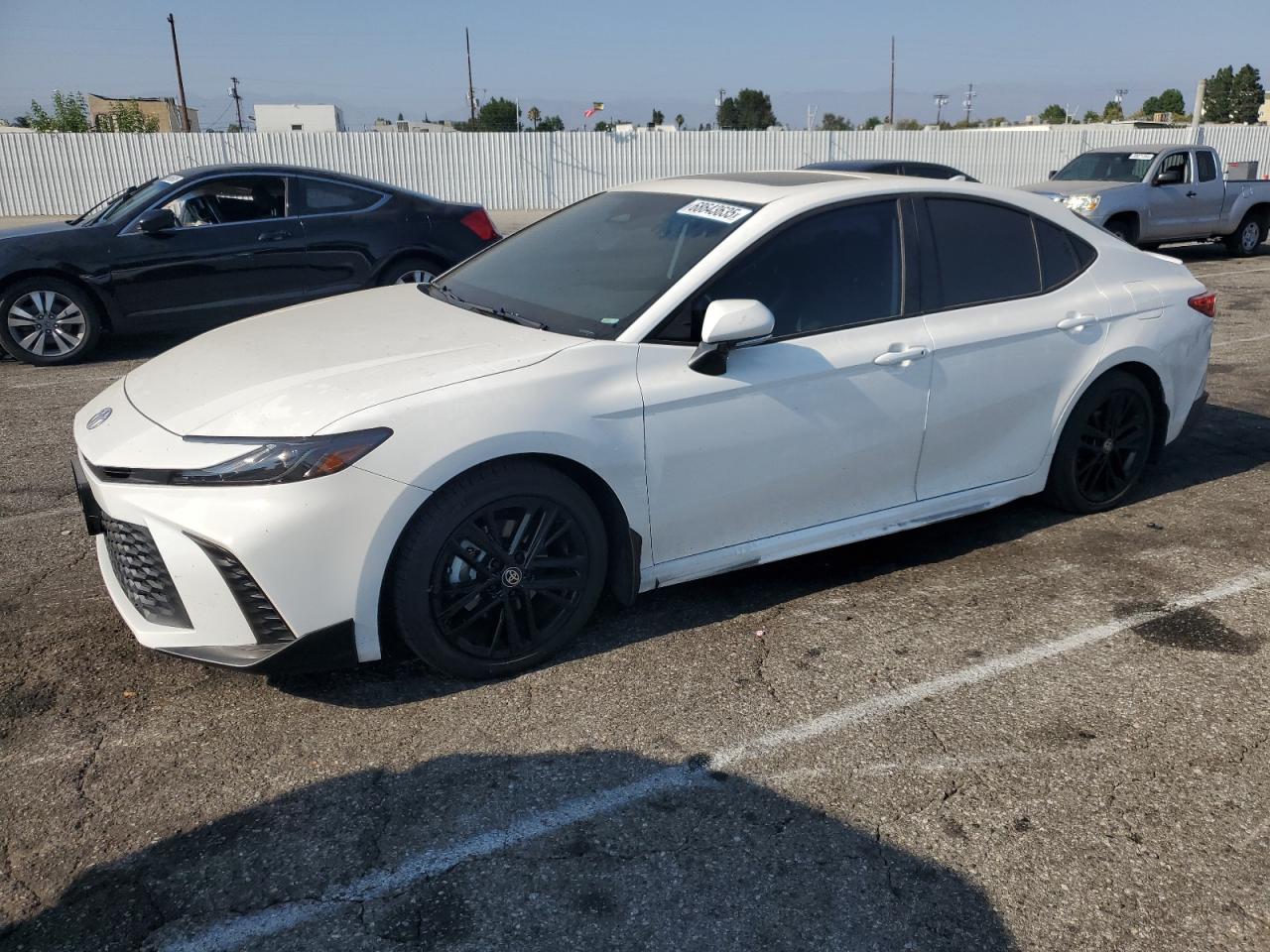 TOYOTA CAMRY XSE