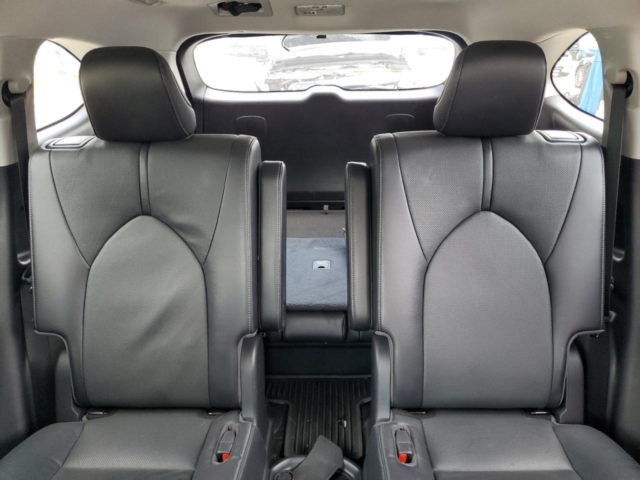 TOYOTA HIGHLANDER HYBRID LIMITED