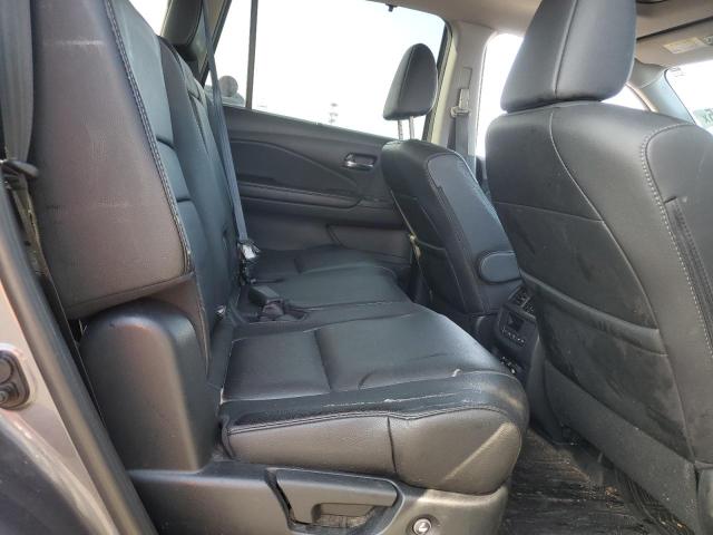 2016 HONDA PILOT TOUR 5FNYF6H99GB103727