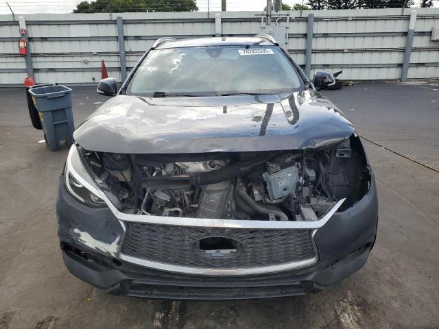 2017 INFINITI QX30 BASE SJKCH5CP6HA038220