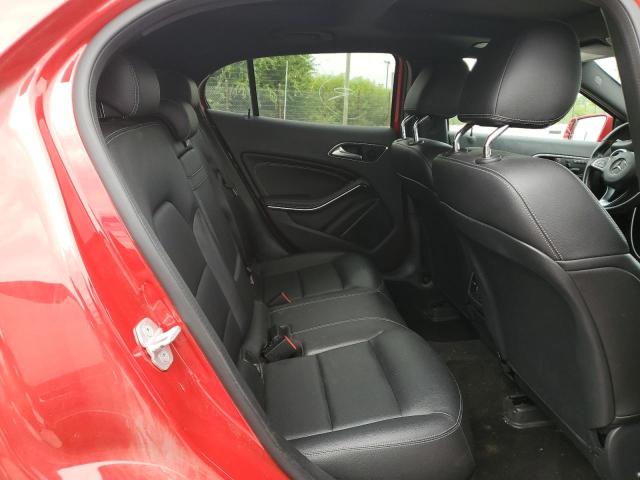2017 MERCEDES-BENZ GLA 250 4M WDCTG4GB7HJ331357