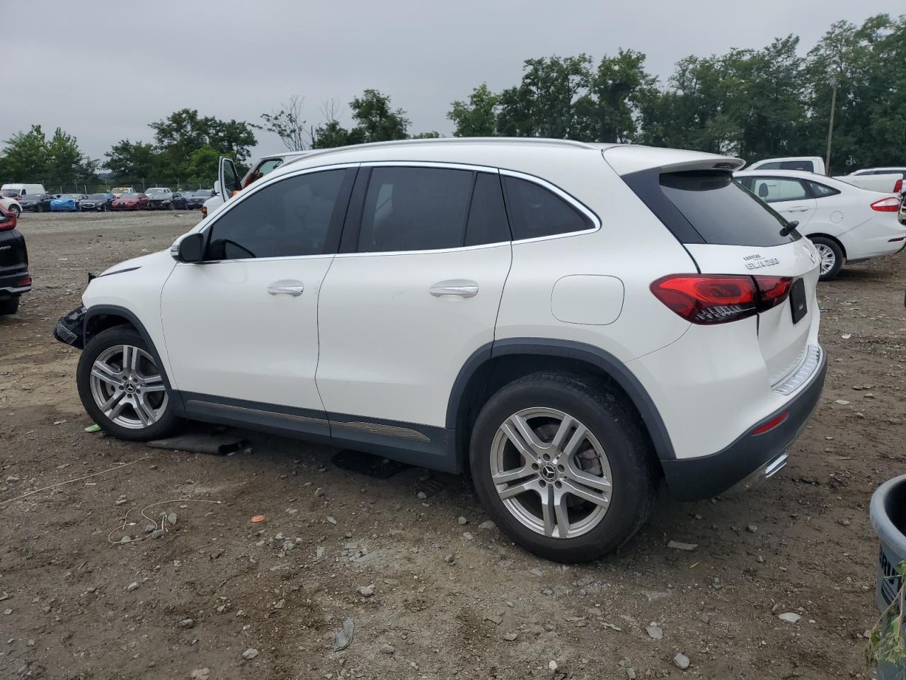 MERCEDES-BENZ GLA-CLASS 250 4MATIC