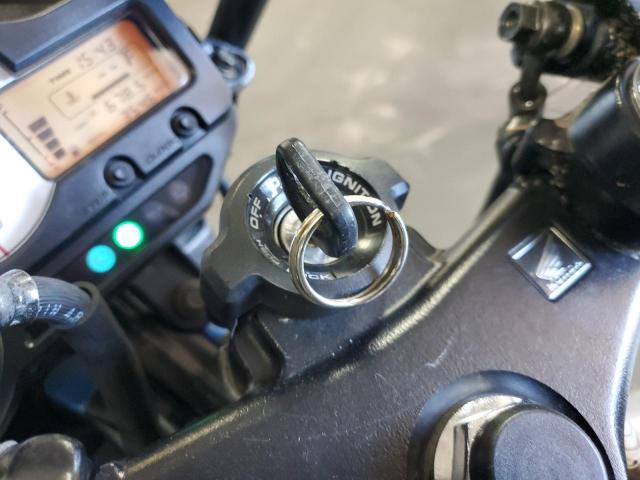 2005 HONDA VTR1000 F JH2SC36045M700118