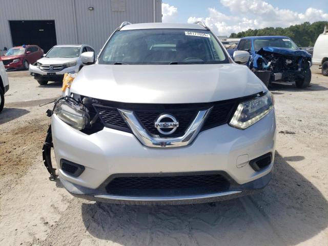 2015 NISSAN ROGUE S KNMAT2MT1FP557723