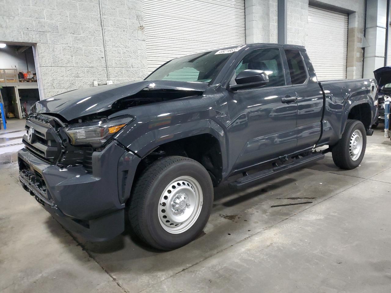 TOYOTA TACOMA XTRACAB