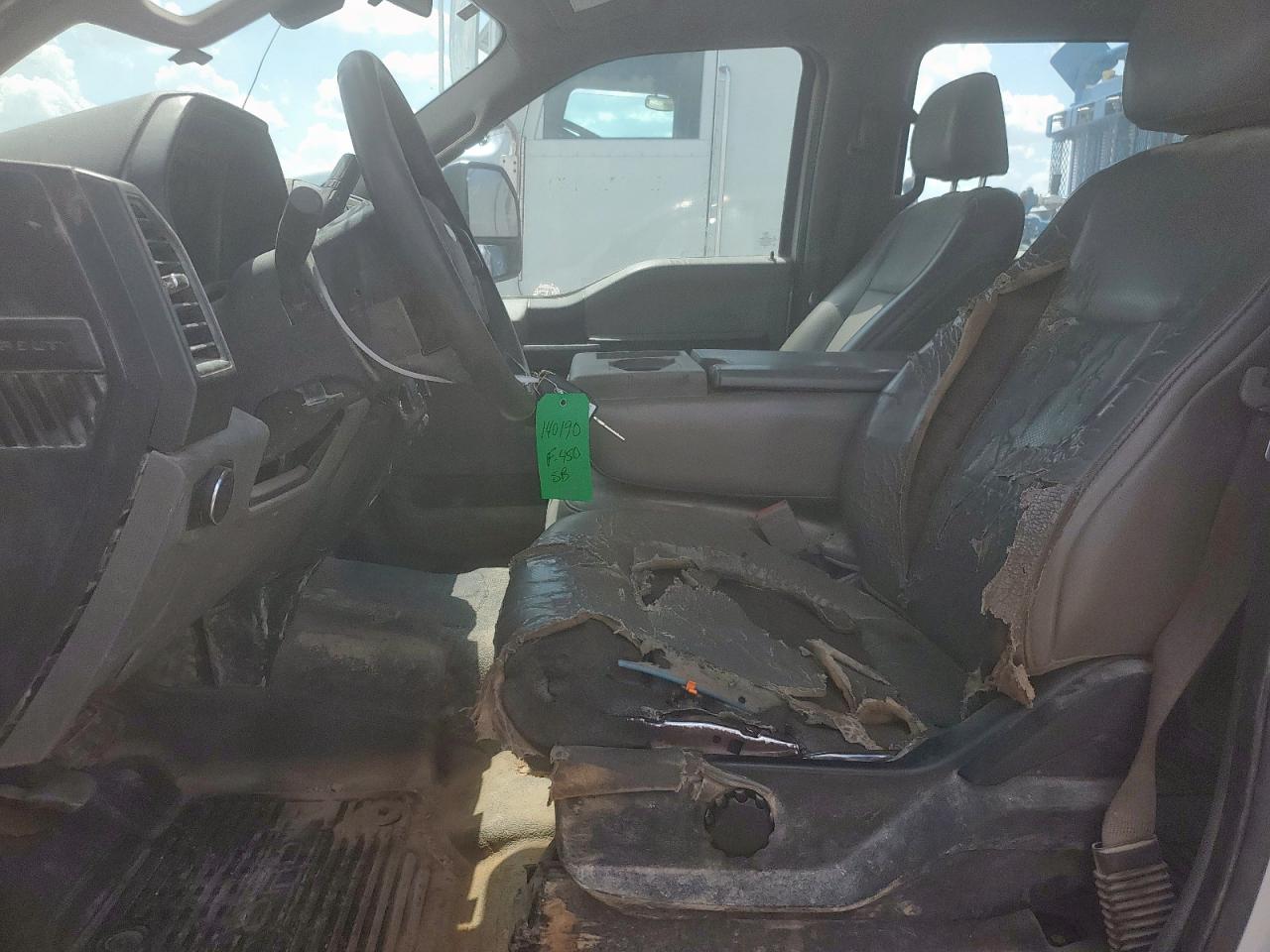 FORD F-450 SUPER DUTY