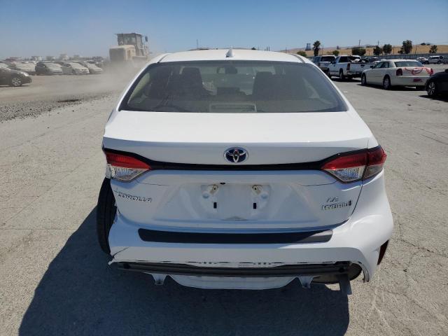 2024 TOYOTA COROLLA LE JTDBCMFE9R3045914