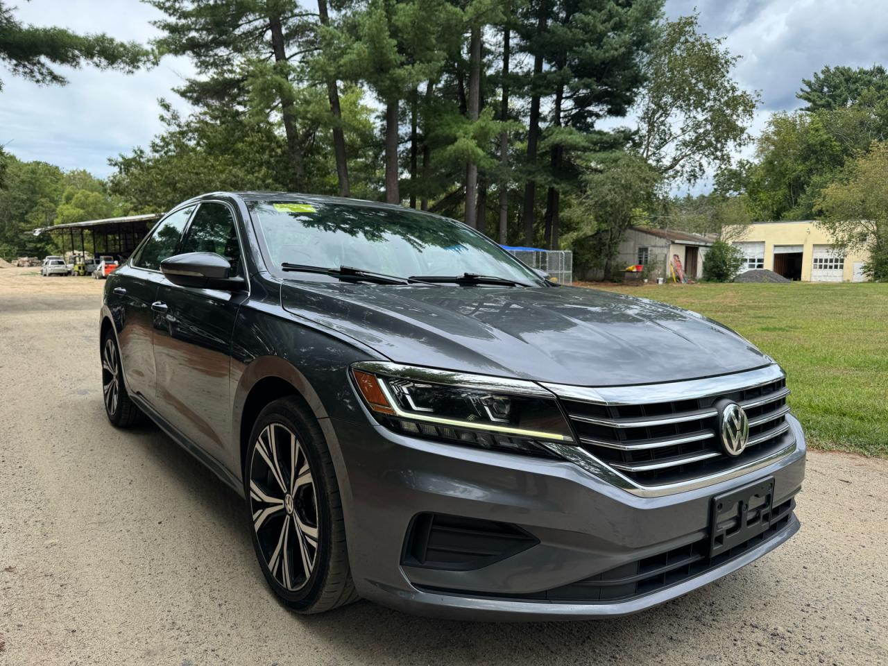 VOLKSWAGEN PASSAT SE