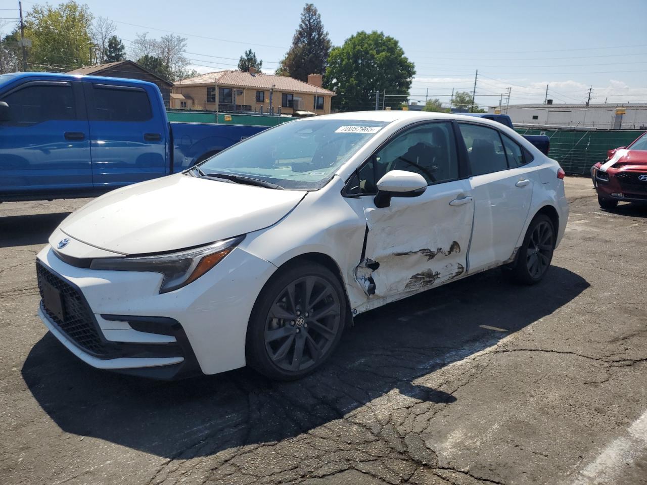 TOYOTA COROLLA LE