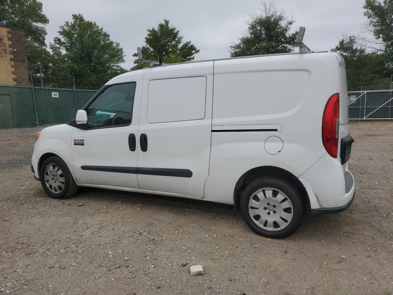 RAM PROMASTER SLT