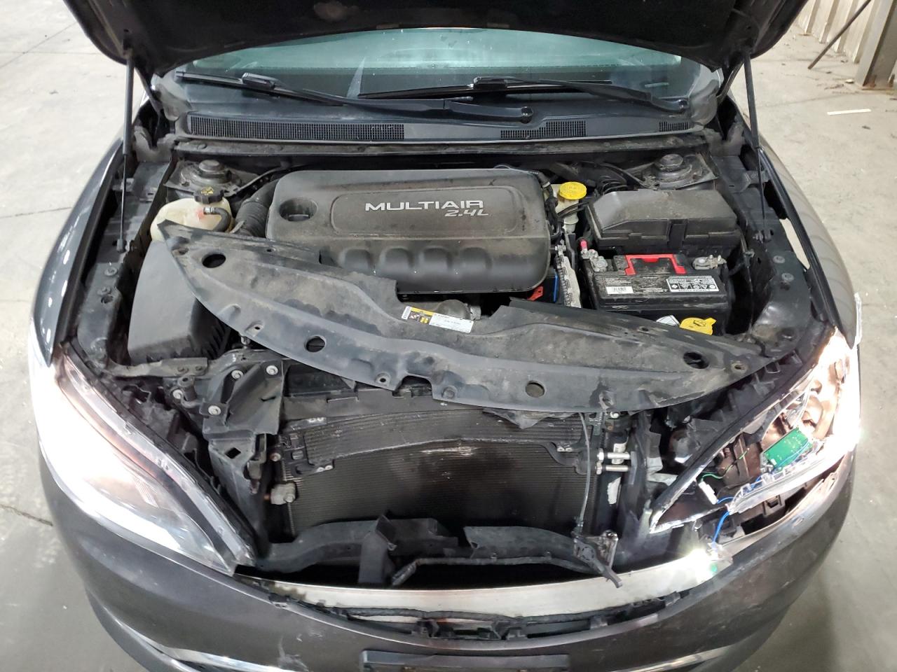 CHRYSLER 200 LIMITED