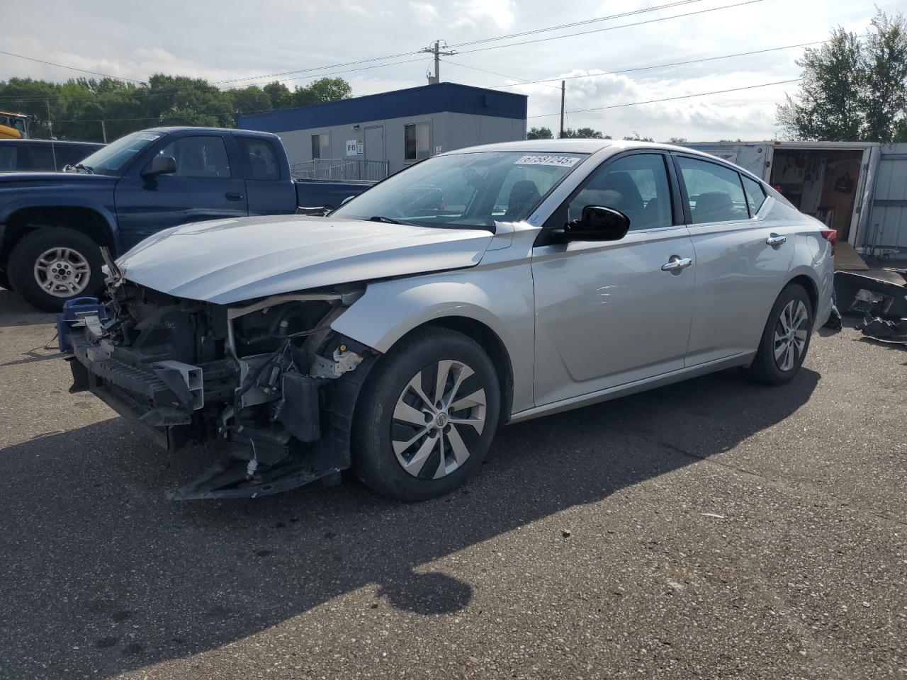 NISSAN ALTIMA S