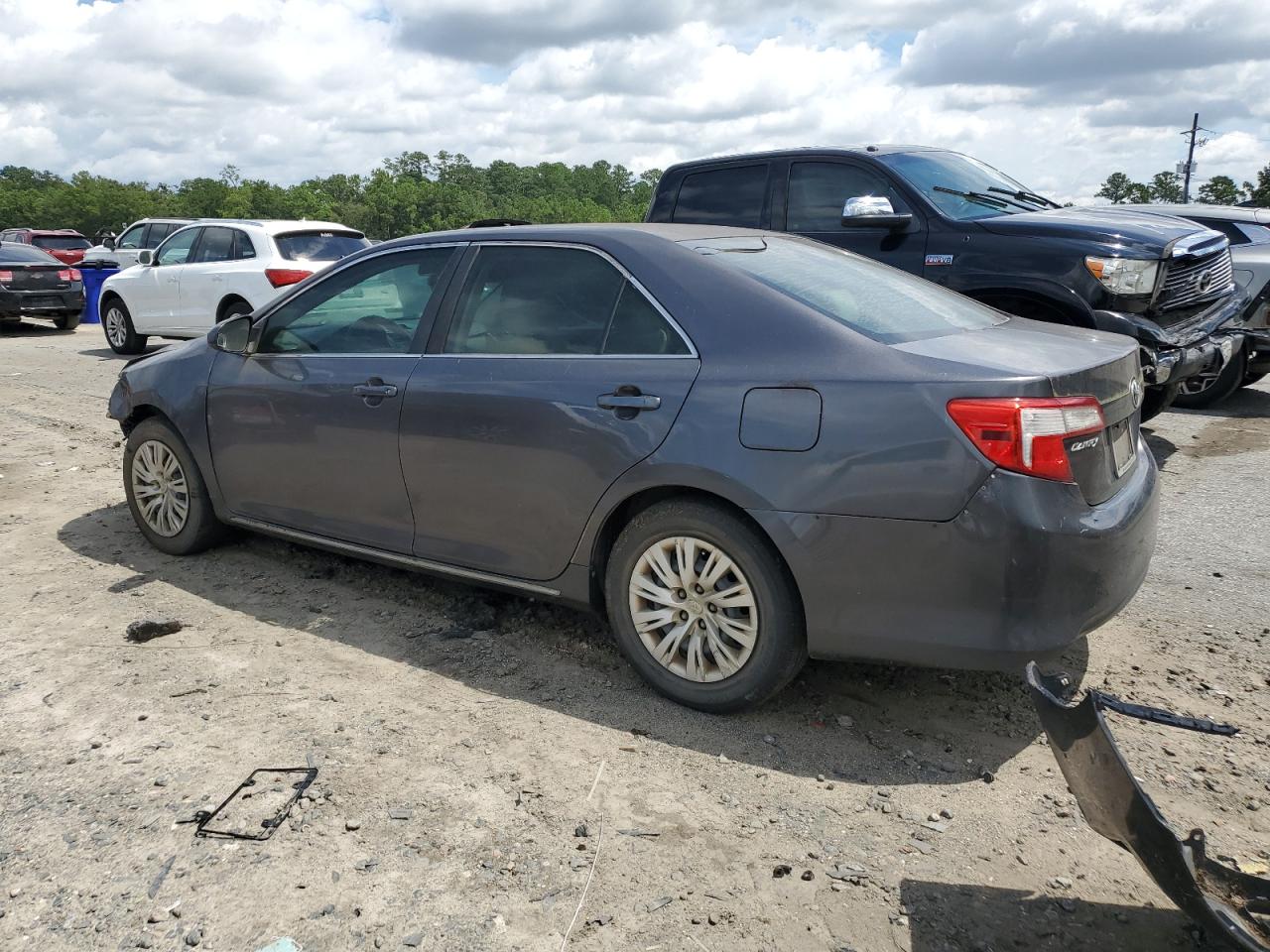 TOYOTA CAMRY L
