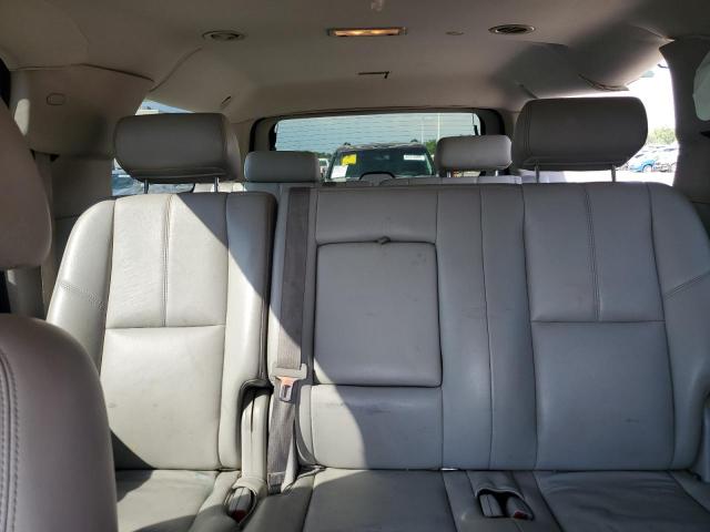 2010 CHEVROLET SUBURBAN K - 1GNUKJE39AR120047