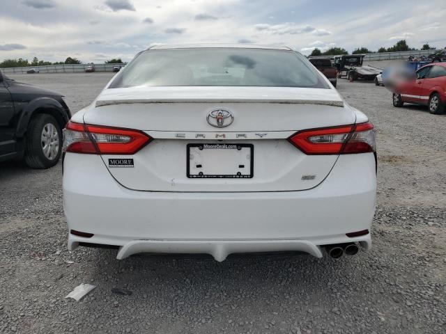 2018 TOYOTA CAMRY L - 4T1B11HK8JU611885