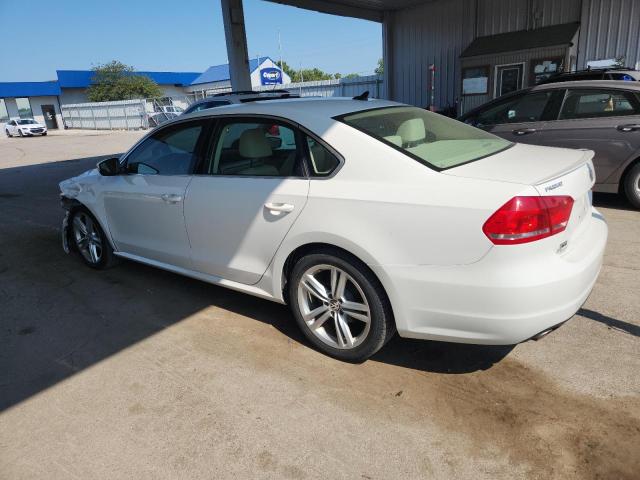 2015 VOLKSWAGEN PASSAT SE - 1VWBV7A32FC108801