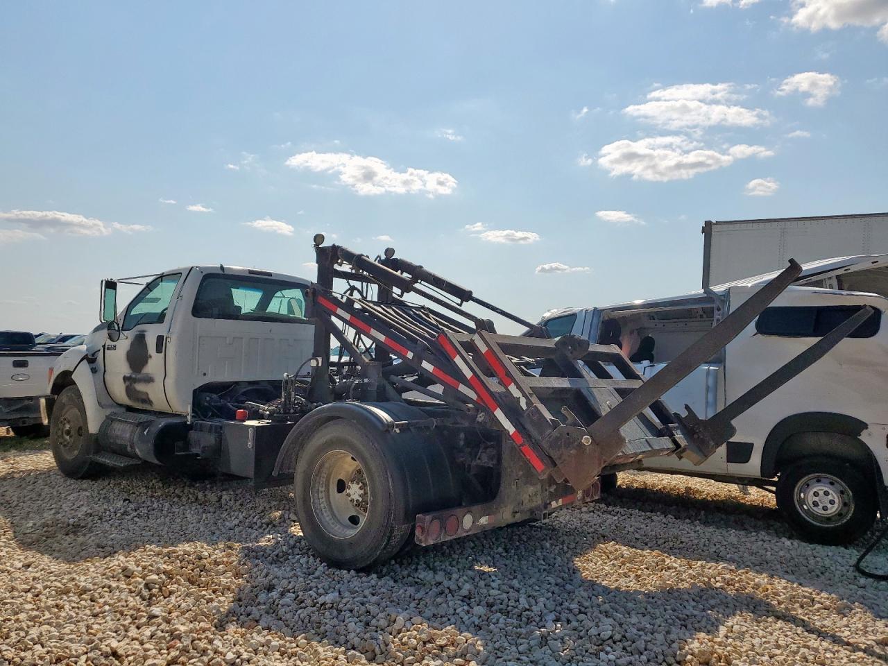Lot #3282635062 2008 FORD F650