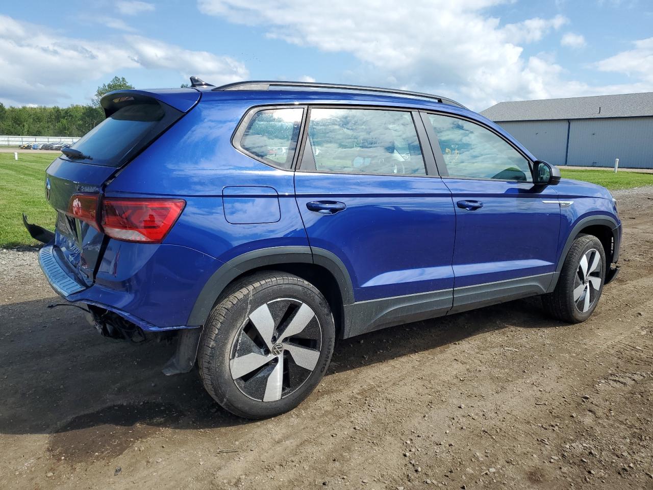 VOLKSWAGEN TAOS S
