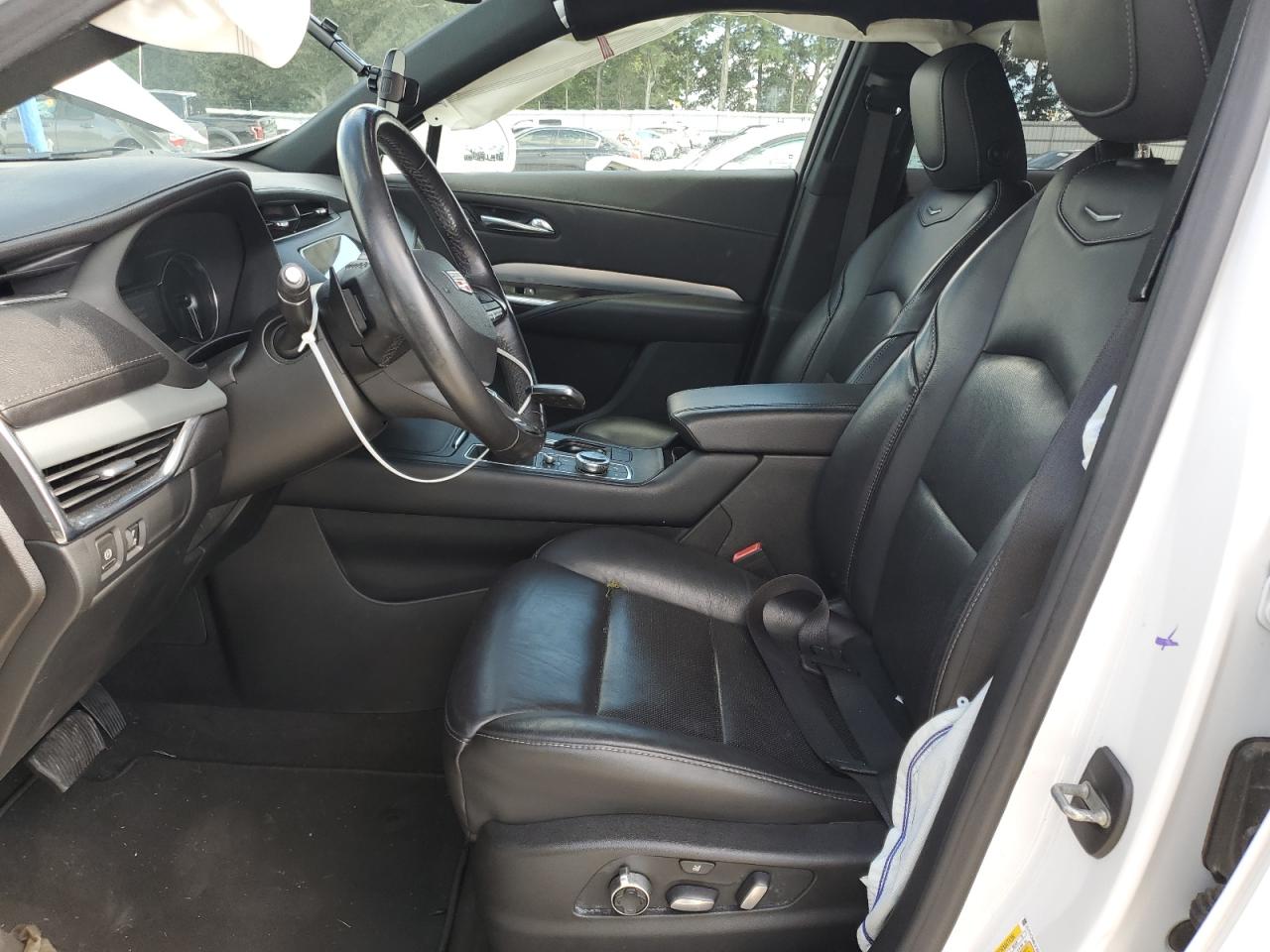 CADILLAC XT4 PREMIUM LUXURY