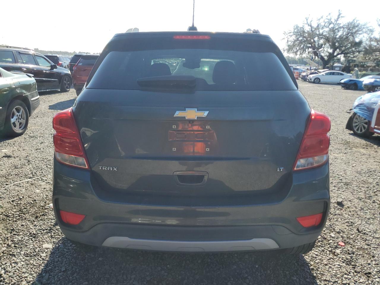 CHEVROLET TRAX 1LT