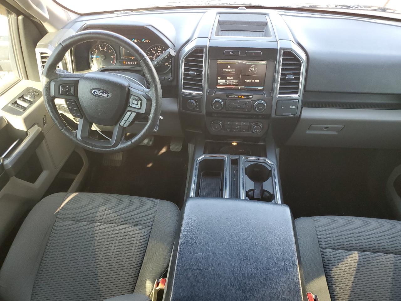 FORD F-150 SUPERCREW