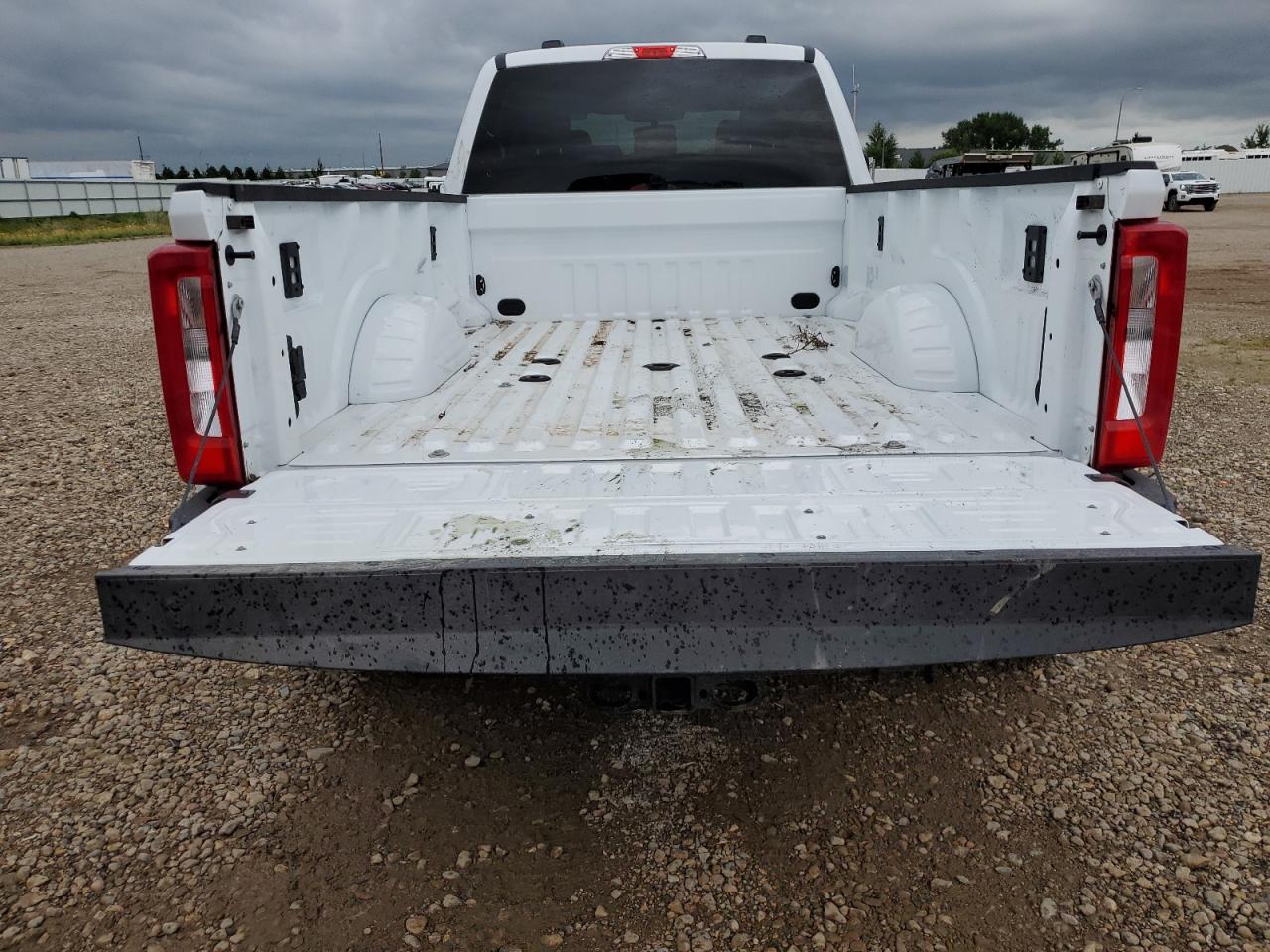 FORD F-350 SUPER DUTY