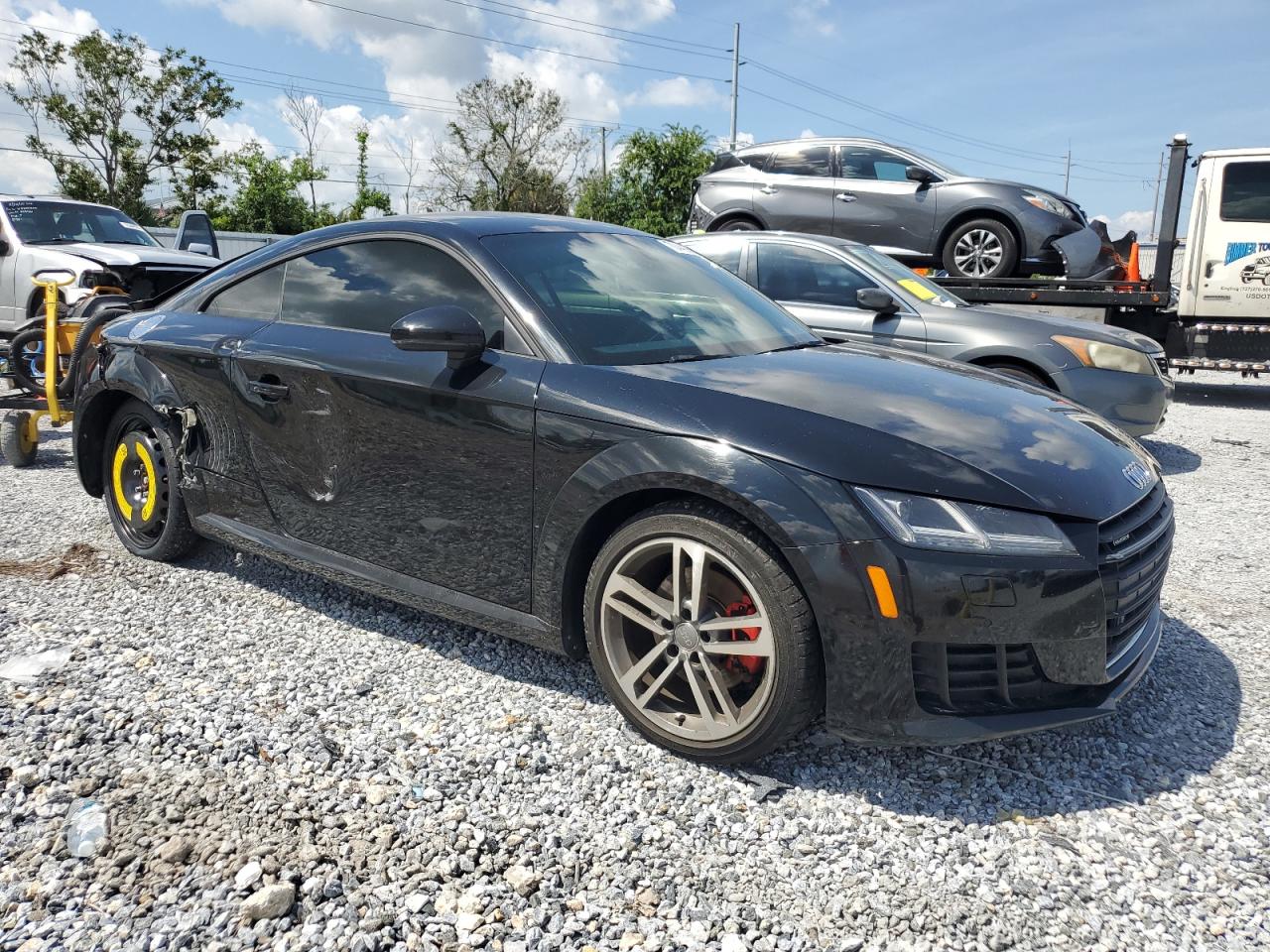 AUDI TT