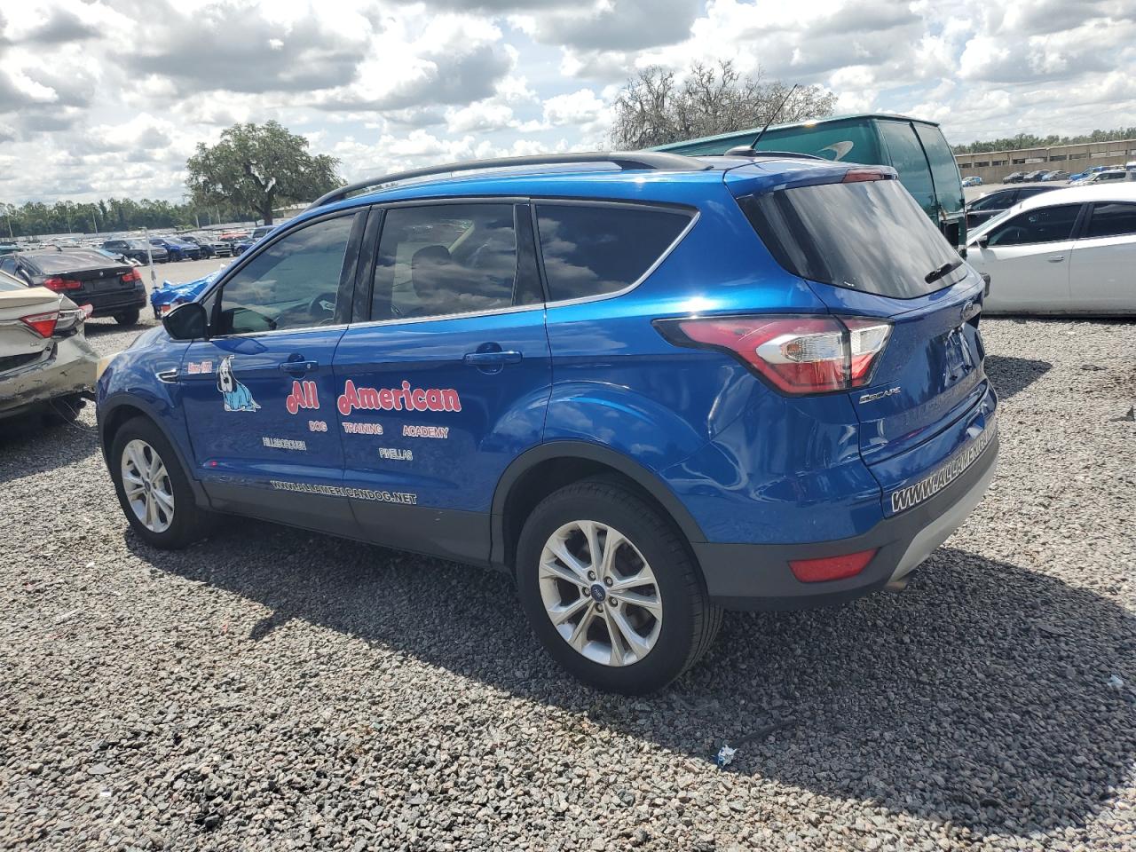 FORD ESCAPE SE