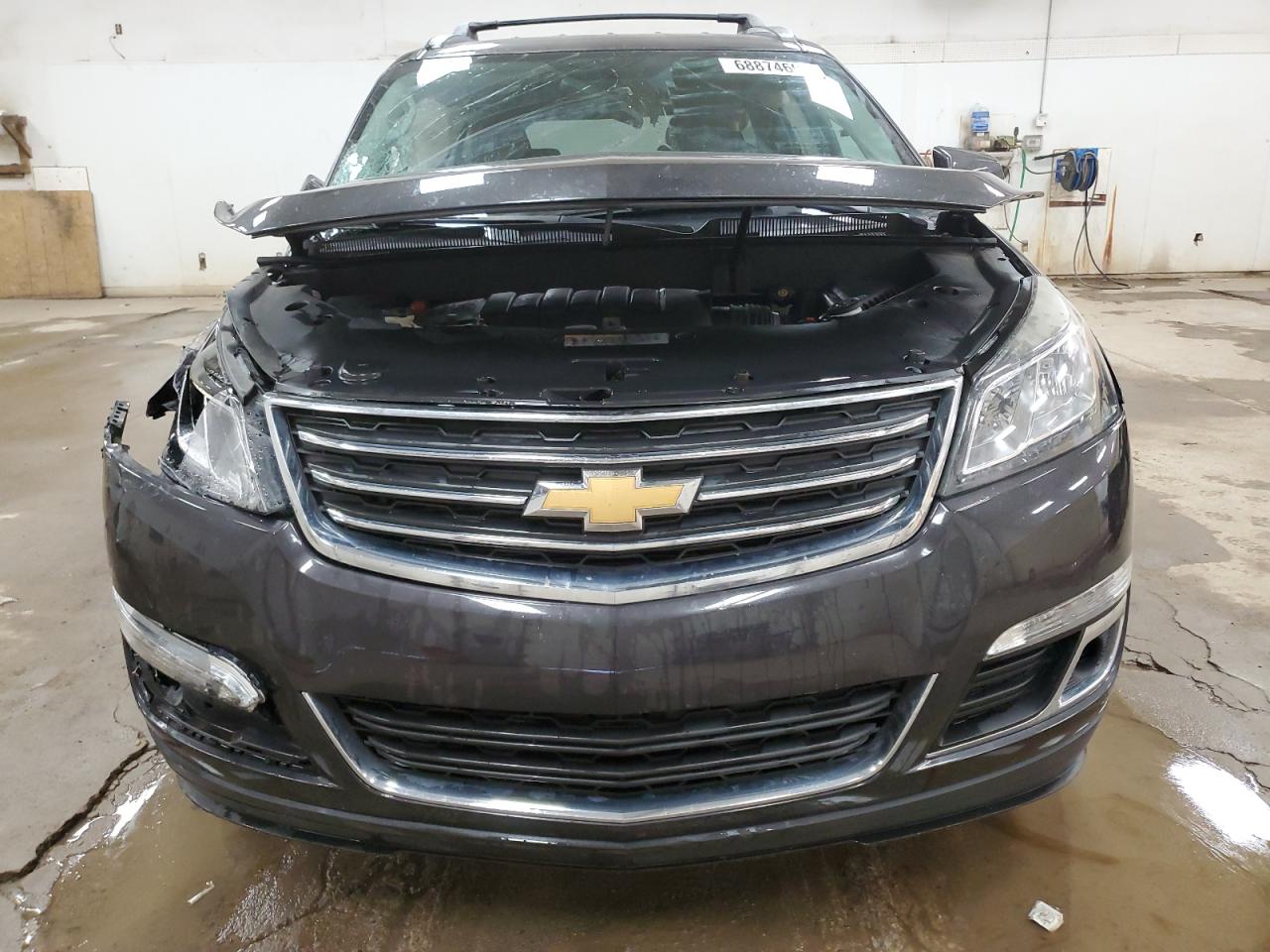 CHEVROLET TRAVERSE LT