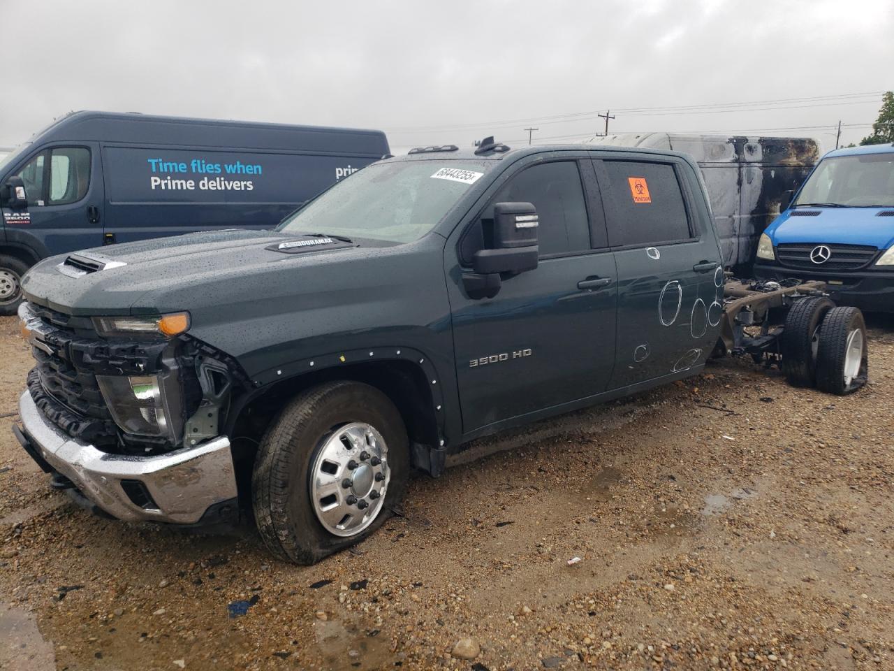 CHEVROLET SILVERADO K3500 LT