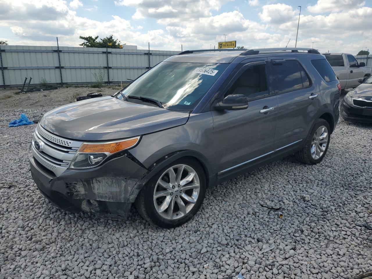 FORD EXPLORER XLT