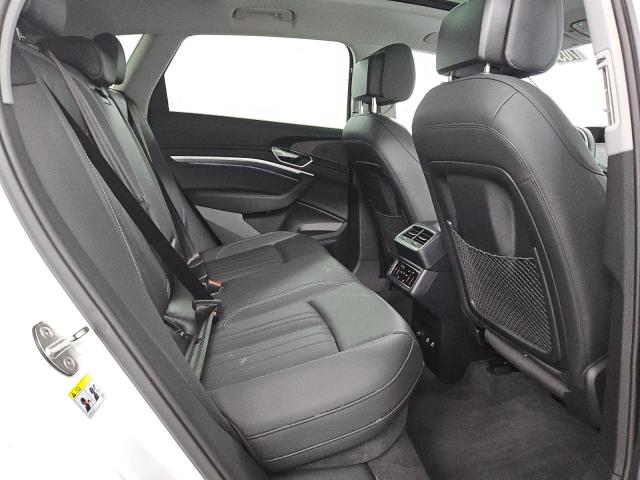 2023 AUDI E-TRON PRE WA1LAAGE1PB017853