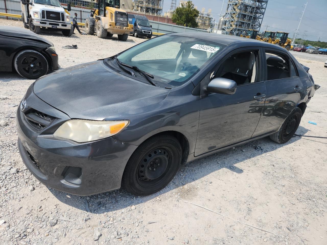 TOYOTA COROLLA BASE