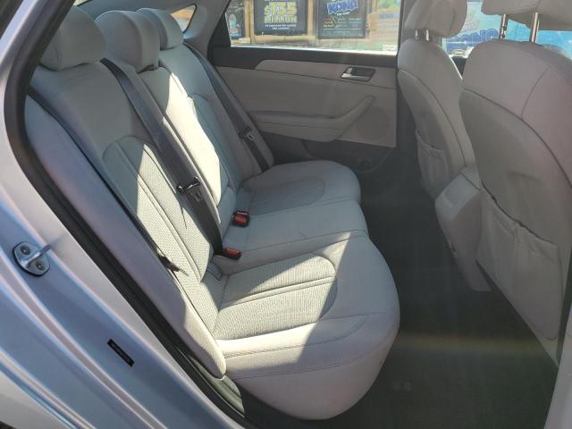 2016 HYUNDAI SONATA SE 5NPE24AF9GH352310