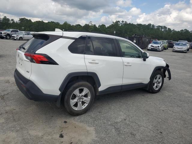 2019 TOYOTA RAV4 XLE - JTMW1RFVXKJ003516