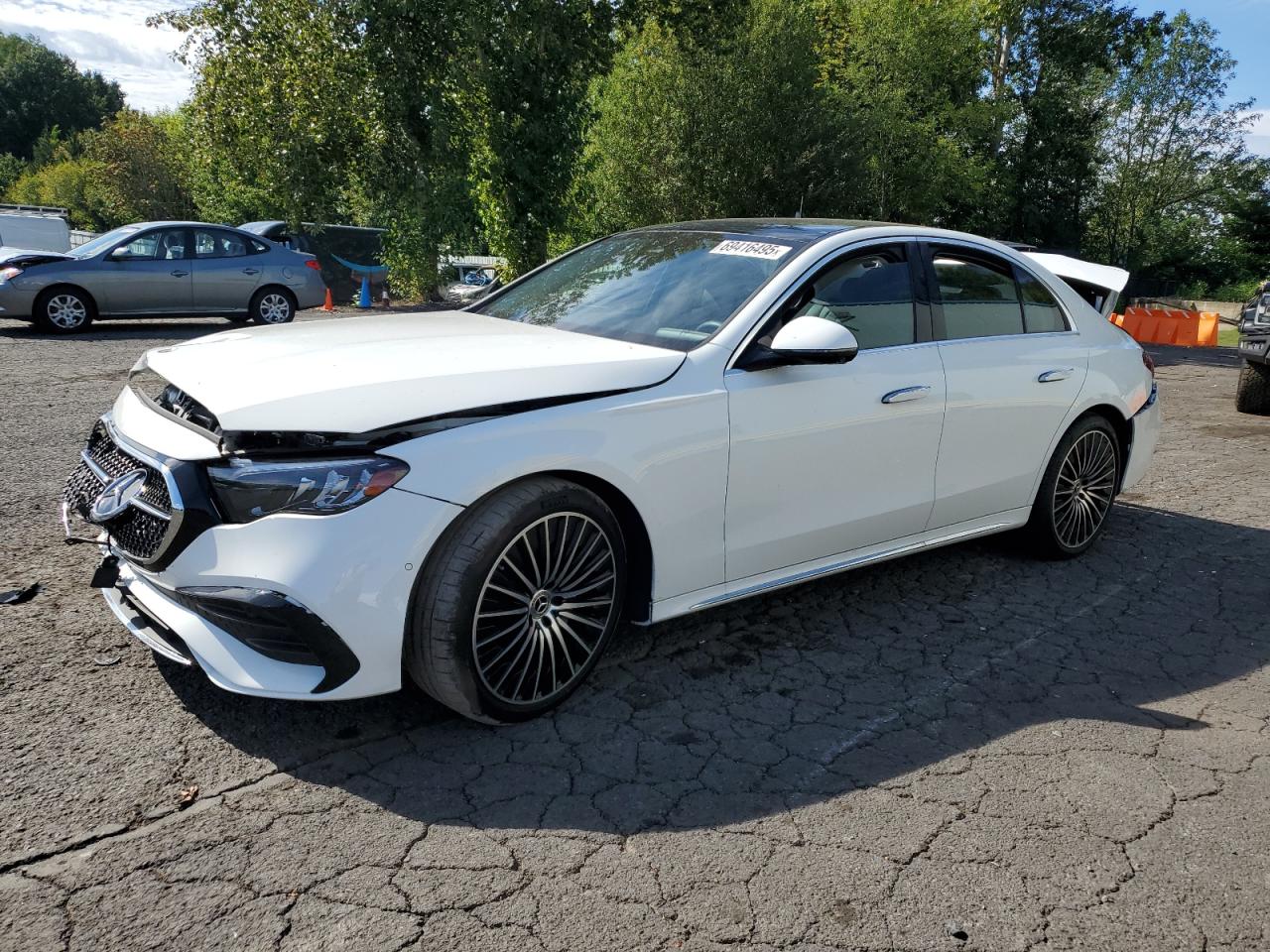  Salvage Mercedes-Benz E-Class