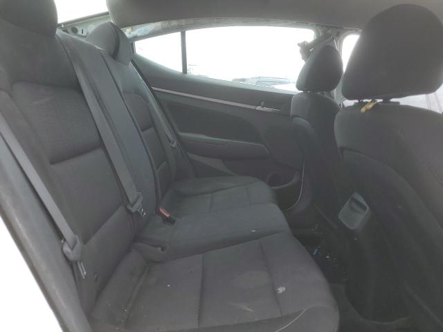 2018 HYUNDAI ELANTRA SE 5NPD84LF0JH365218