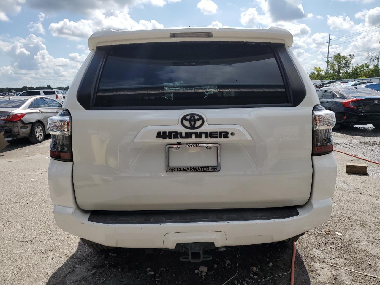 TOYOTA 4RUNNER SR5/SR5 PREMIUM