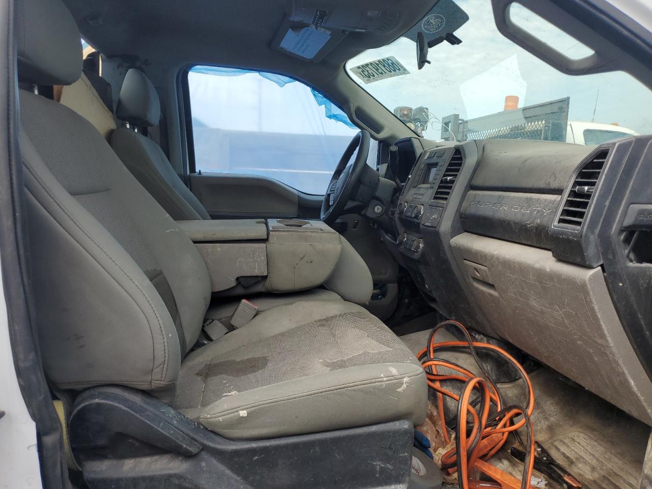 FORD F-550 SUPER DUTY