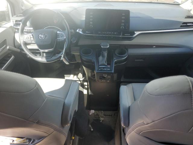 2022 TOYOTA SIENNA XLE 5TDJRKEC3NS080875