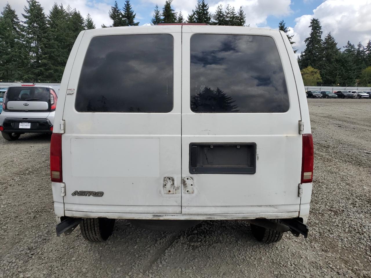 Lot #3316747418 2005 CHEVROLET ASTRO