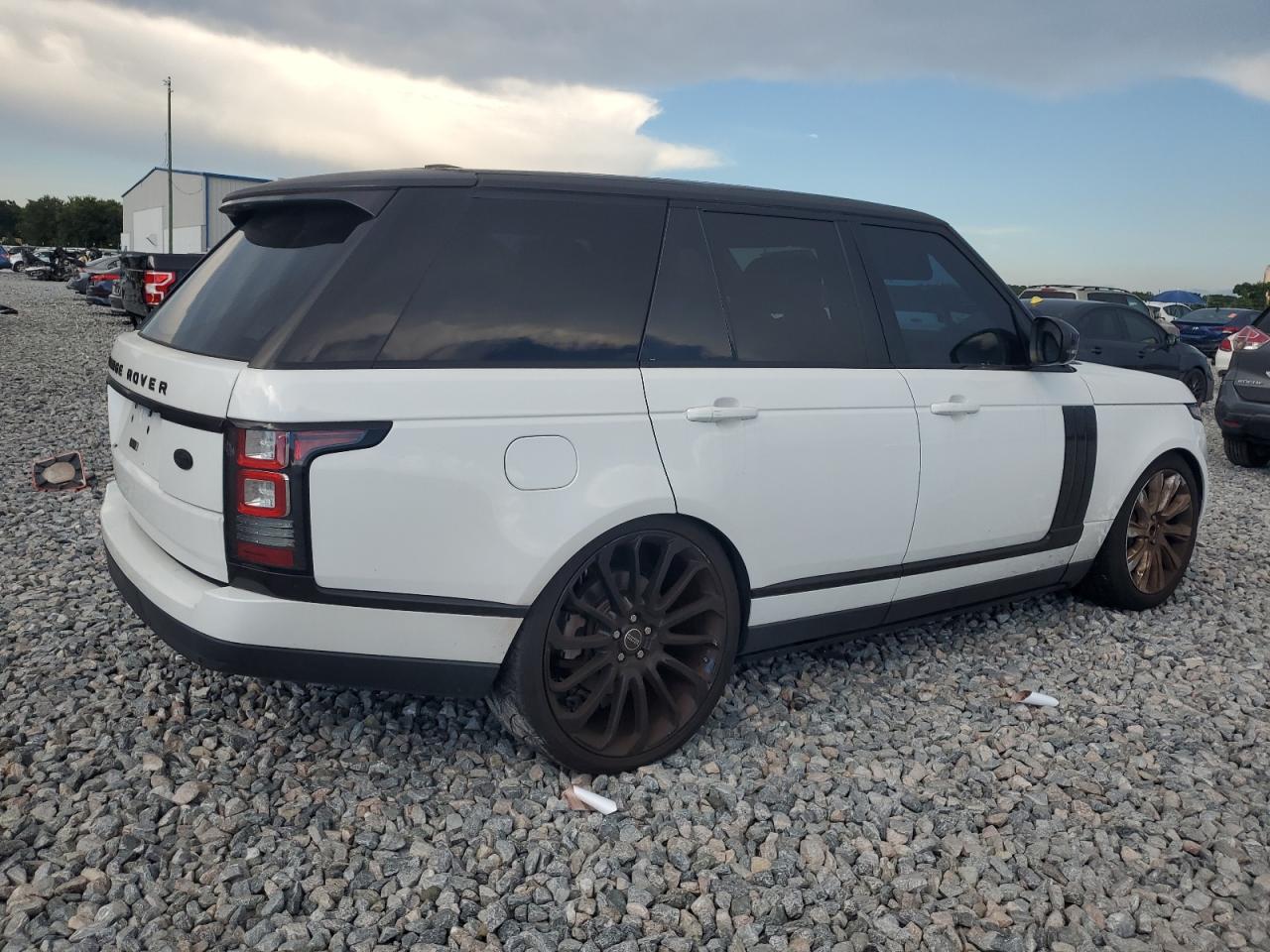 LAND ROVER RANGE ROVER SUPERCHARGED