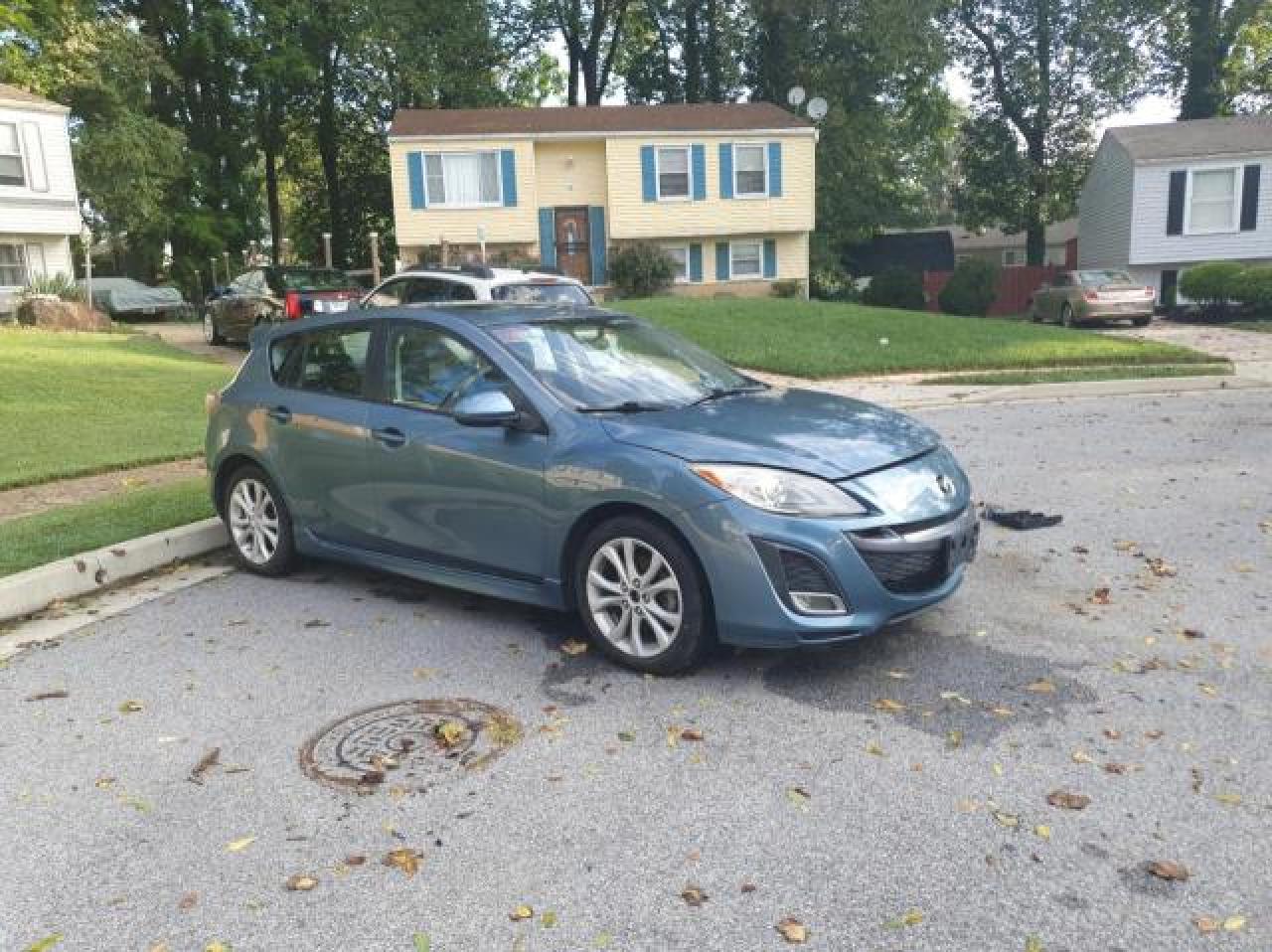 MAZDA 3 S