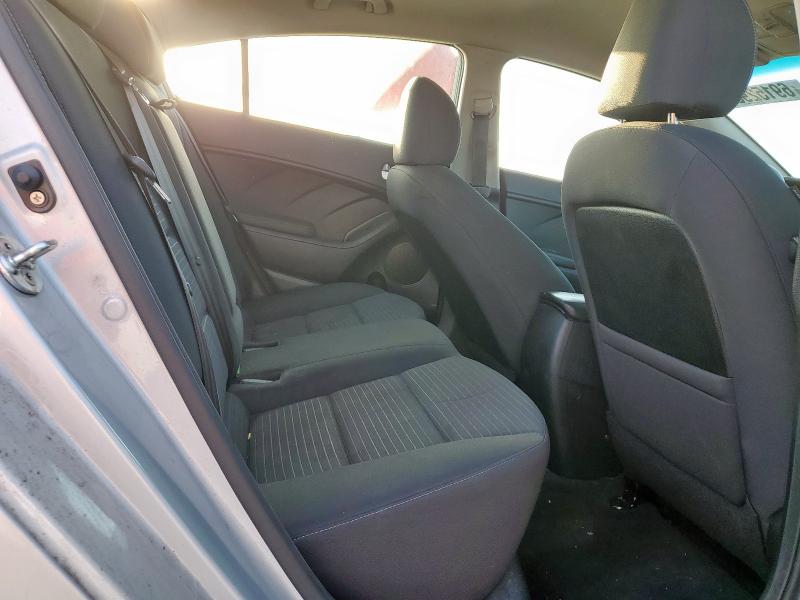 2017 KIA FORTE LX #3309179625