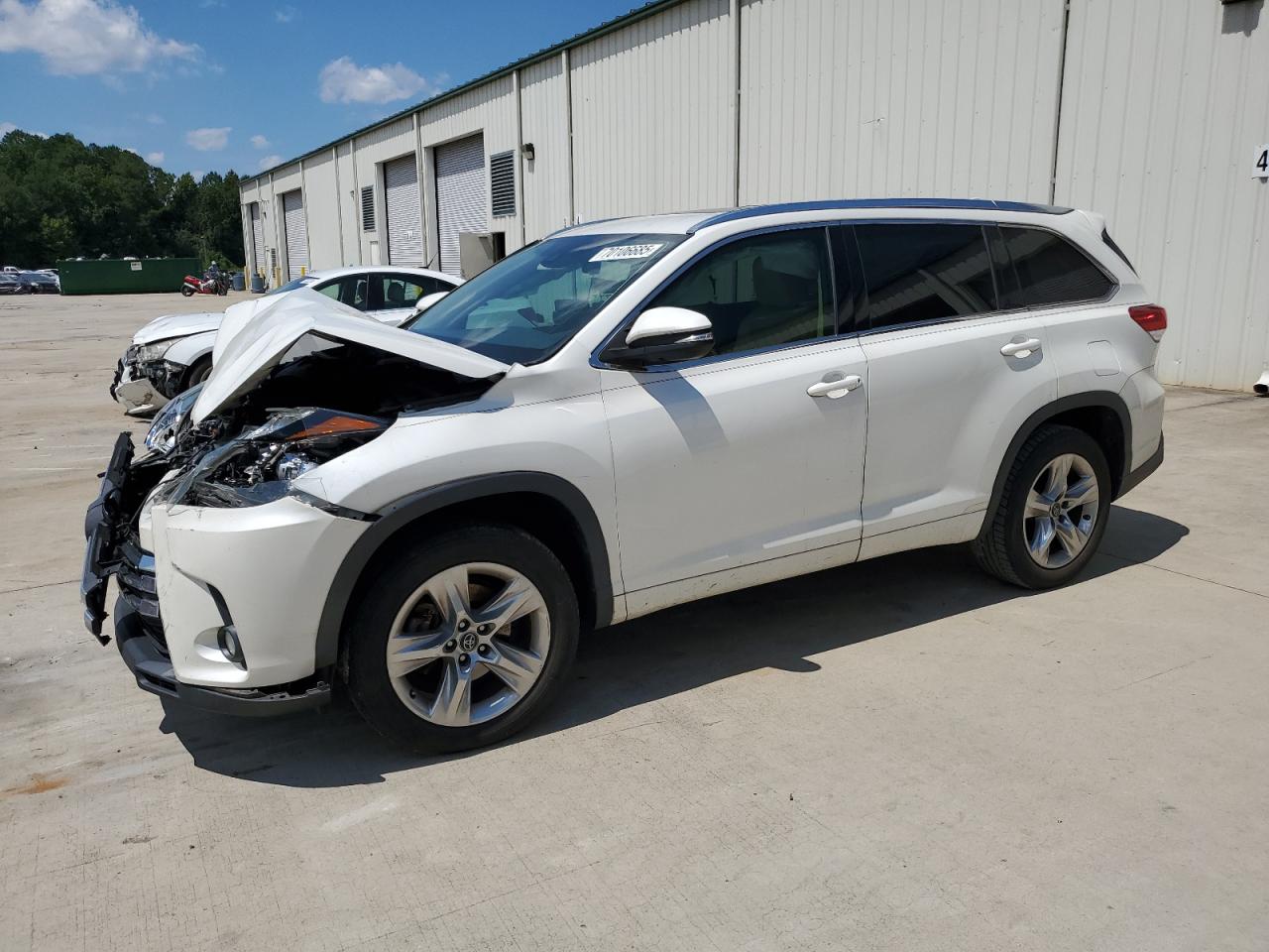 TOYOTA HIGHLANDER LIMITED