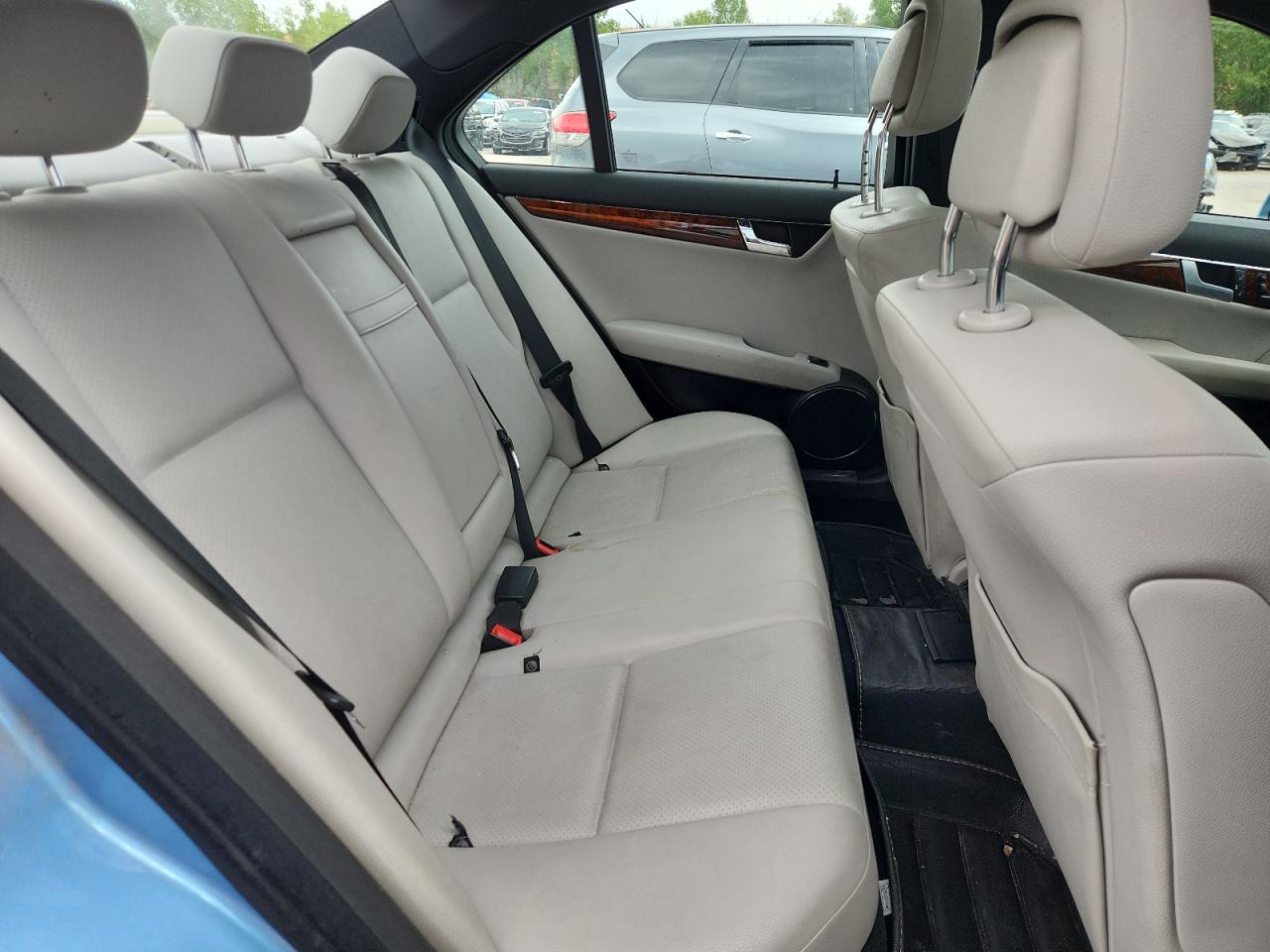 MERCEDES-BENZ C-CLASS 300 4MATIC