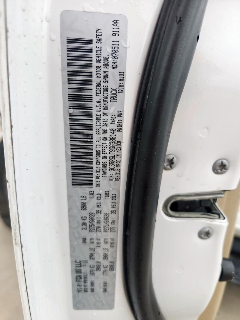 2016 RAM 1500 SLT 3C6RR6LT9GG388140
