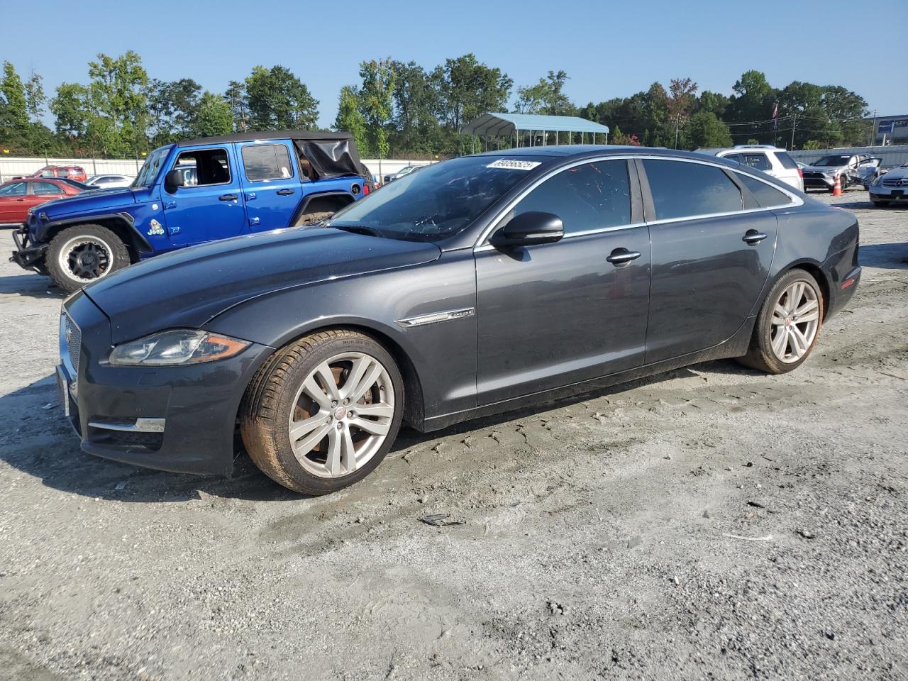 JAGUAR XJ PORTFOLIO