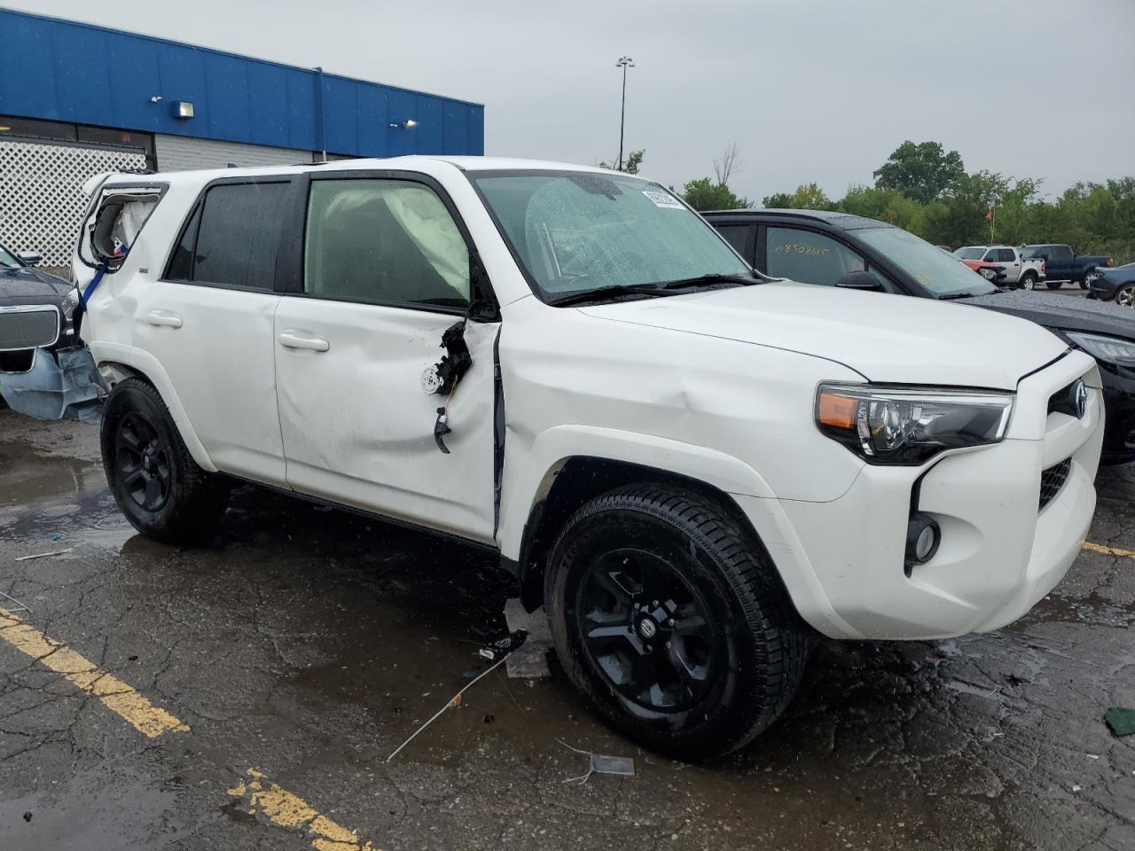 TOYOTA 4RUNNER SR5/SR5 PREMIUM